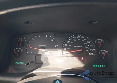 2002 Dodge Durango Sport z USA, uszkodzony, nr VIN 1B4HR38N32F172496